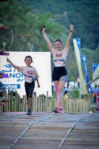 BIB: 202, 8084
                            <button type="button" onclick="openModal(19219996)" class="btn btn-primary btn-sm float-right btn-popup" data-toggle="modal" data-target=".modal-high-quality">
                        <i class="fas fa-shopping-cart"></i> Add to Cart
                    </button>
                                            <button type="button" onclick="isThisMe(19219996, true)" class="btn btn-success btn-sm float-right btn-popup btn-isme hidden" data-toggle="tooltip" data-placement="bottom" title="นี่คือรูปของคุณใช่ไหม คลิกที่นี่เพื่อเอาเข้าอัลบั้ม">
                        <i class="fas fa-plus"></i> Add to album
                    </button>
                    <button type="button" onclick="isThisMe(19219996, false)" class="btn btn-warning btn-sm float-right btn-popup btn-isnotme hidden">
                        <i class="fas fa-ban"></i> Remove from album
                    </button>